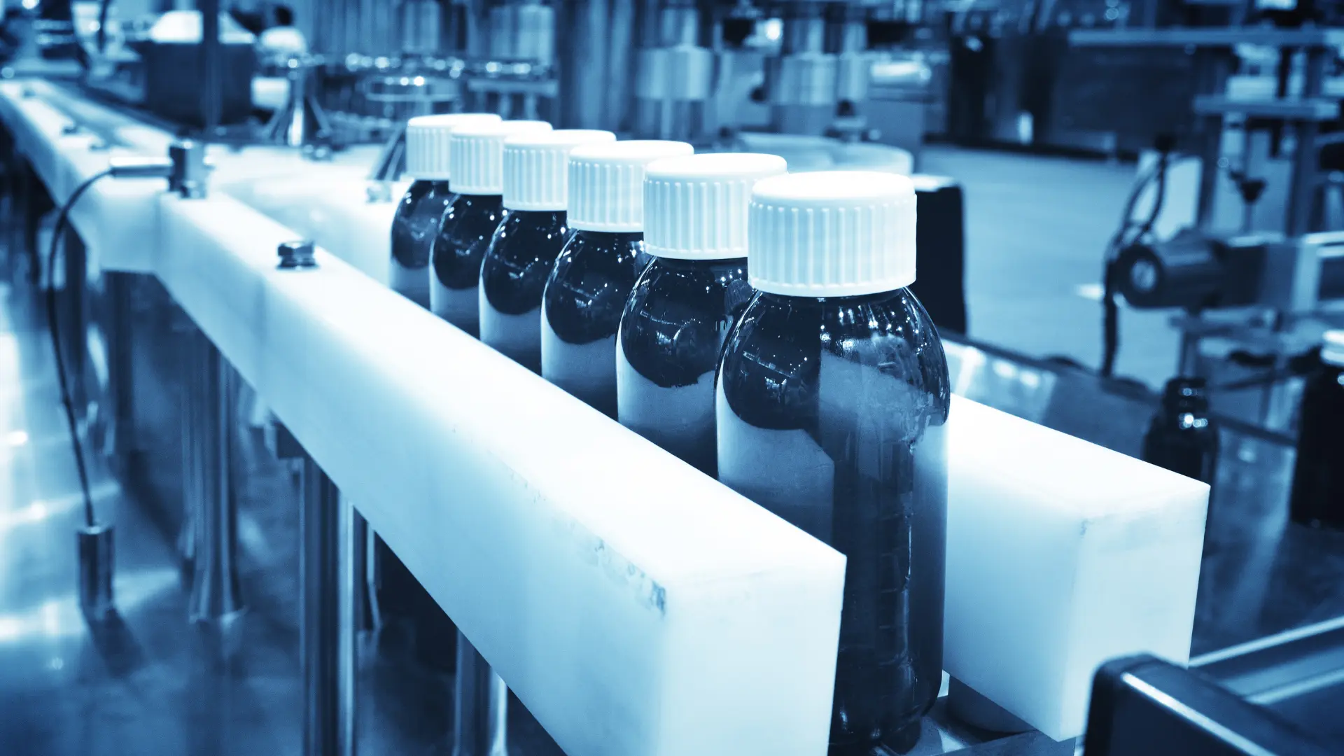 ベテランの技能をAIで継承する製造ライン革新